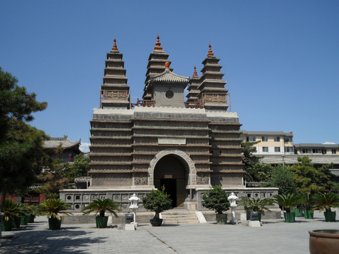 The Five Pagoda Temple 